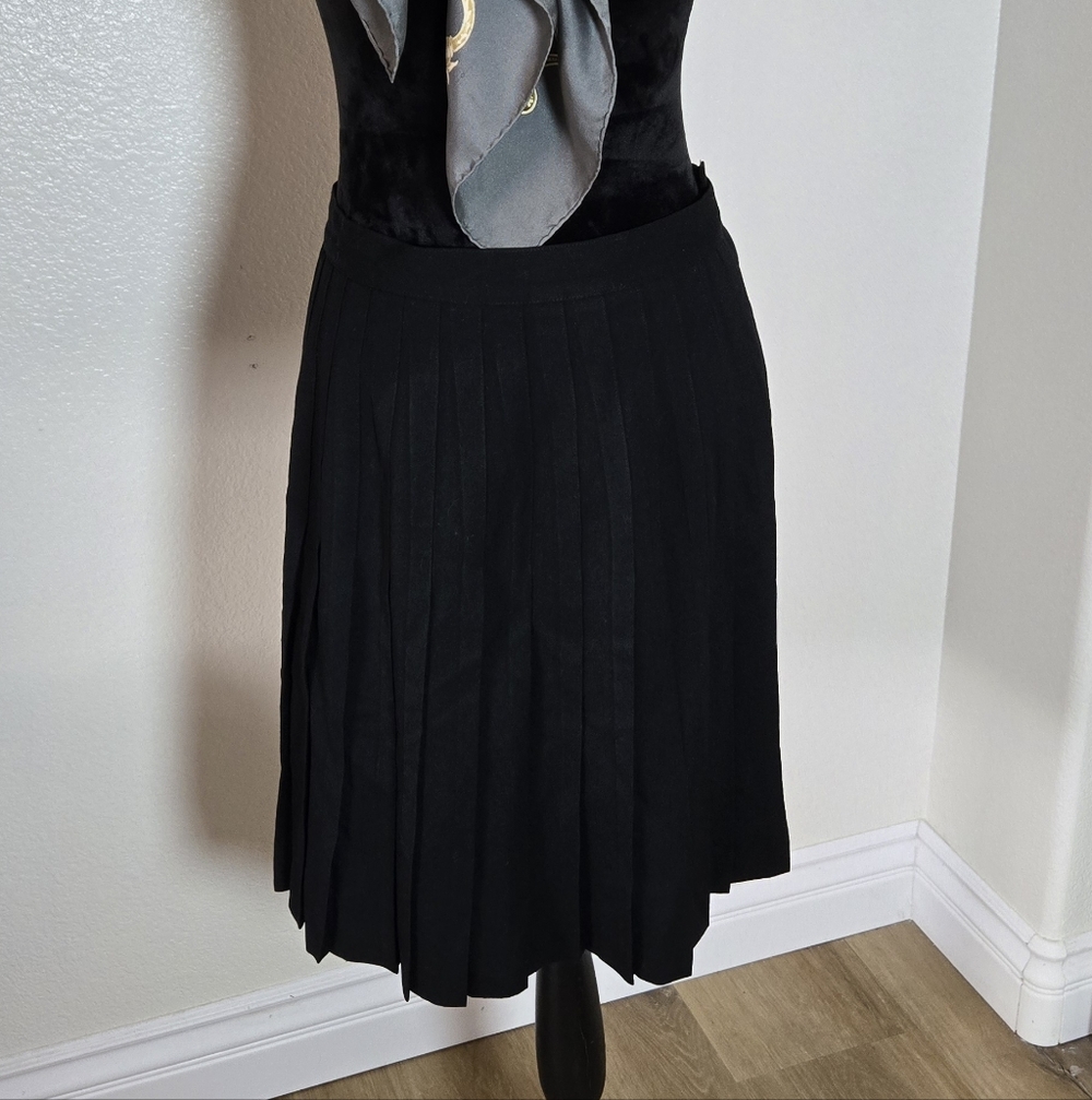 Vintage Liz Claiborne Black Pleated Skirt